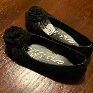 Girls black slip on shoes  Size 2 Brand new